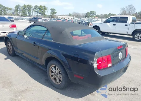 2006 Ford Mustang V6 z USA, uszkodzony, nr VIN 1ZVFT84N565114249
